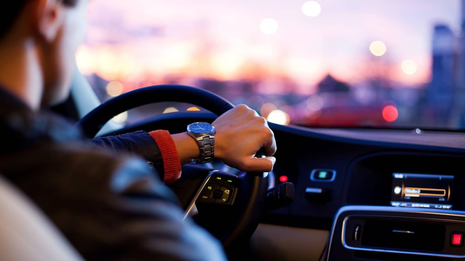 8 Ways to Optimize Fuel-Efficiency in Your Cars