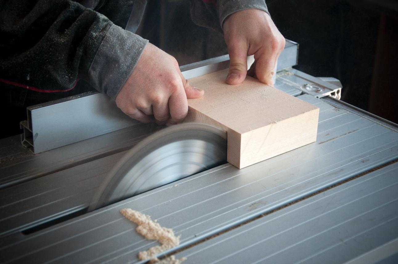 Where to Use Different Types of Saw Blades