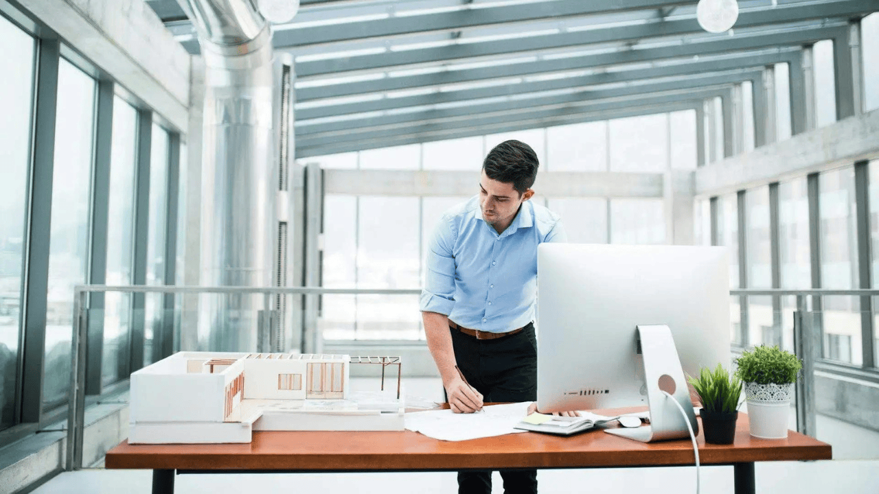 How Much Weight Can a Sit-Stand Desk Hold?